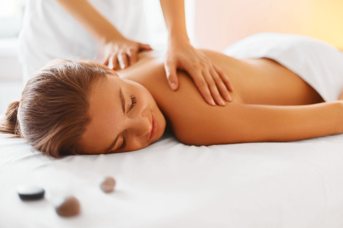 Massage - Bella Moore